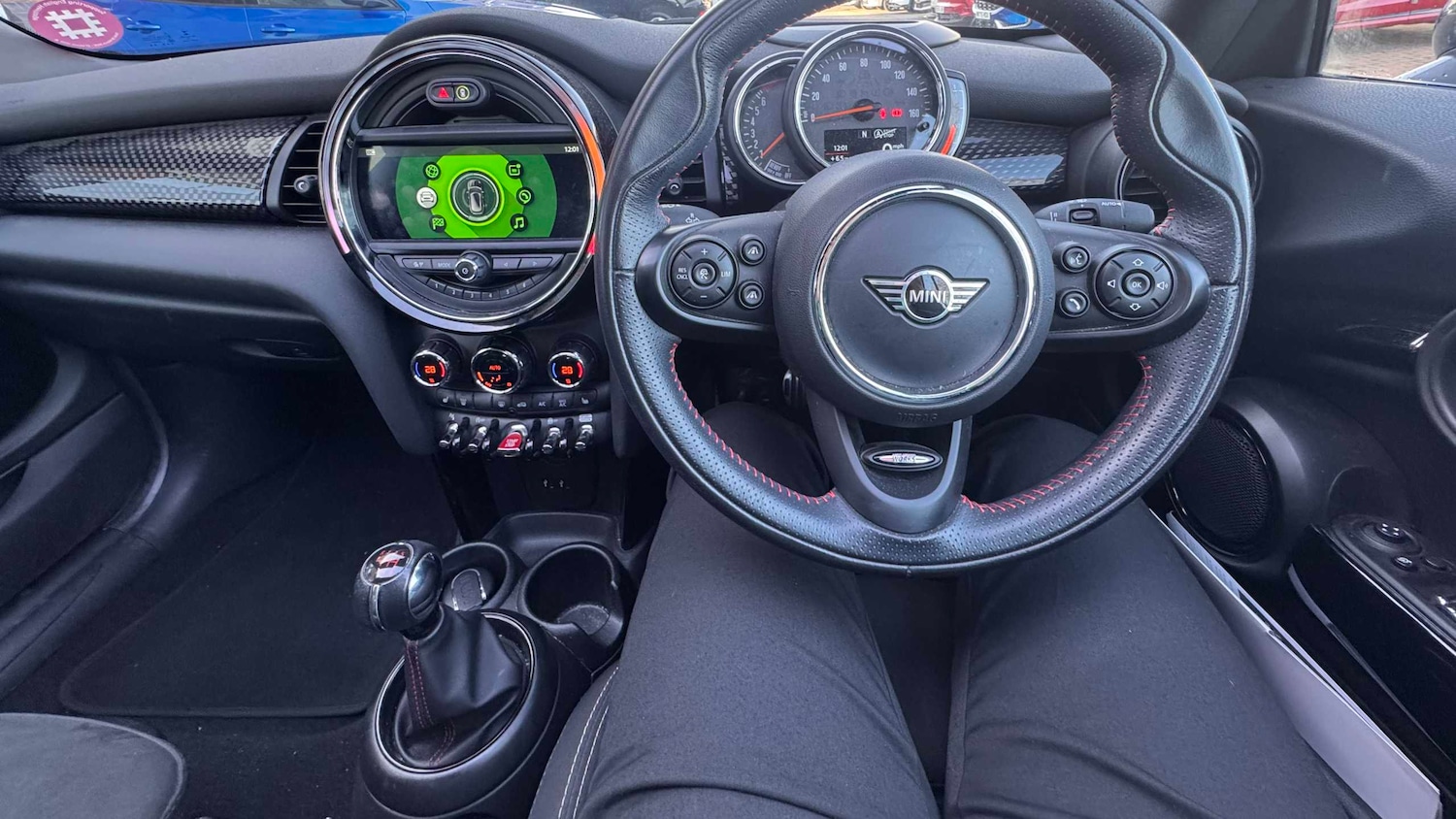 Used MINI Convertible 2018 for sale - 76902286: Photo 11