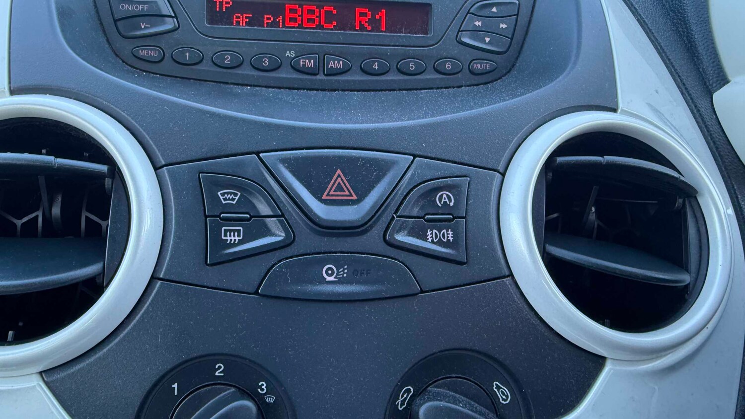 Used Ford Ka 2016 for sale - 77928351: Photo 14