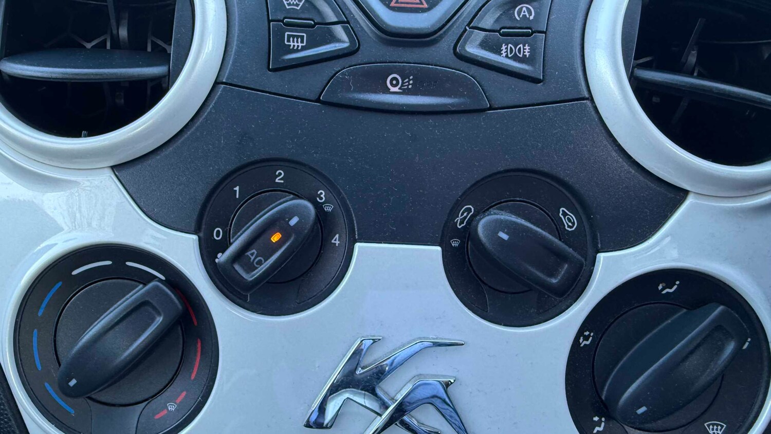 Used Ford Ka 2016 for sale - 77928351: Photo 15