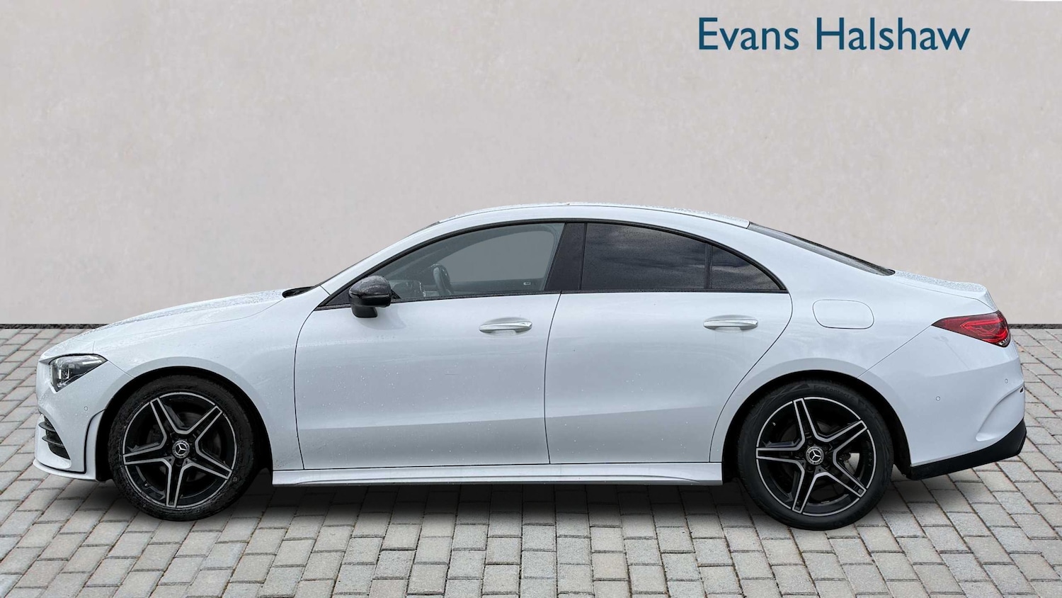 Used Mercedes-Benz CLA 2022 for sale - 76624545: Photo 4
