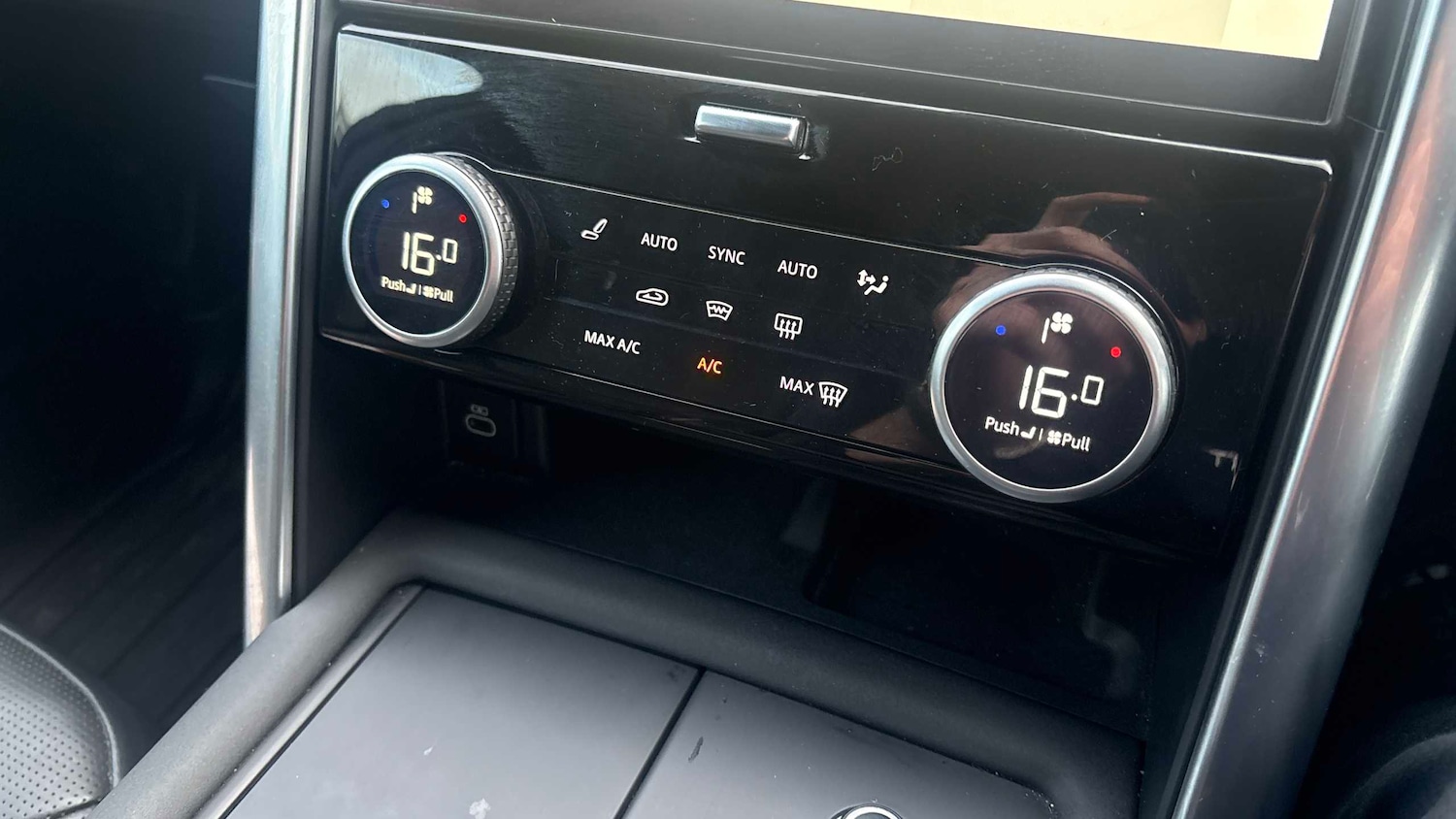 Used Land Rover Discovery 2021 for sale - 77178766: Photo 16