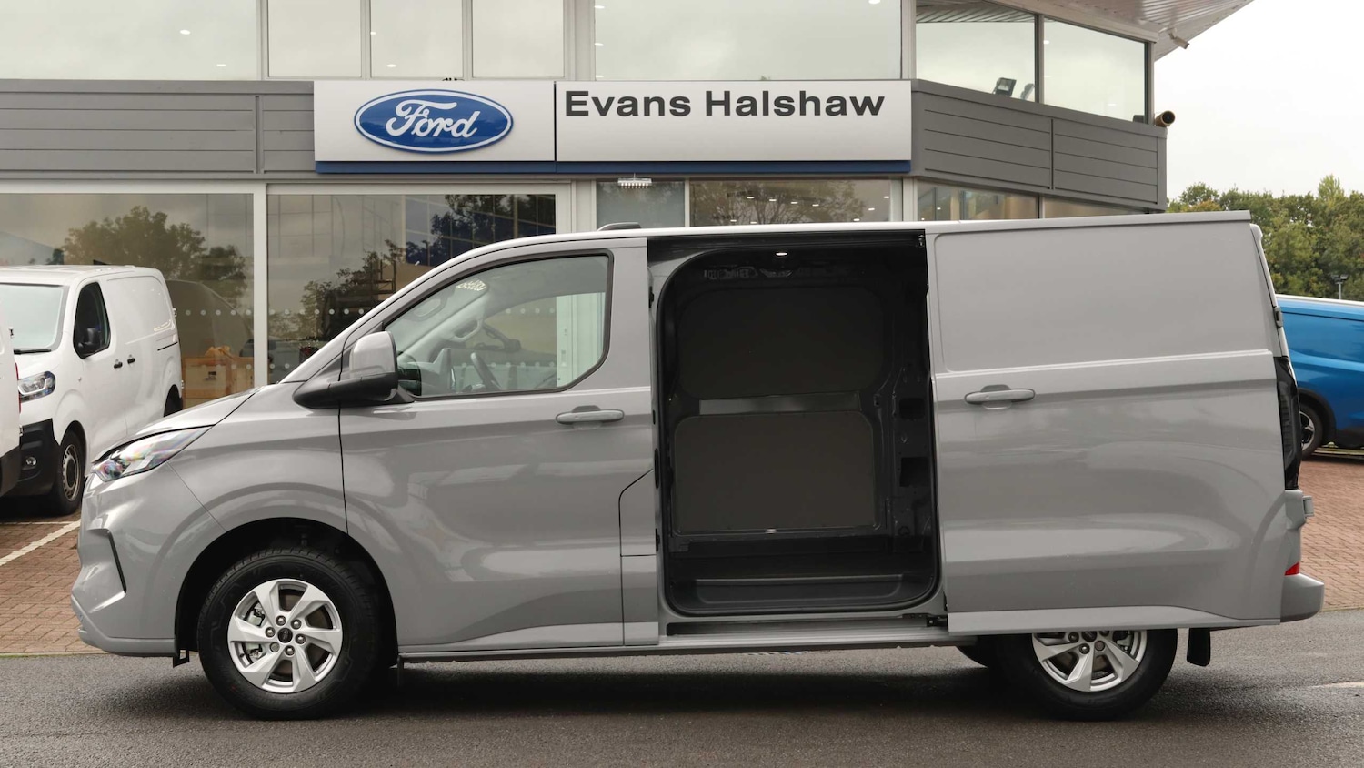 Used Ford Transit Custom for sale - 76218232: Photo 10