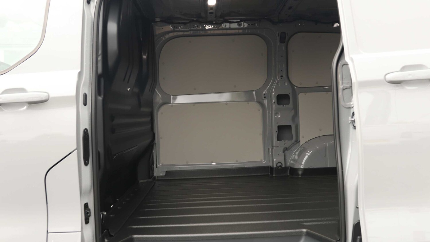 Used Ford Transit Custom for sale - 76218232: Photo 18