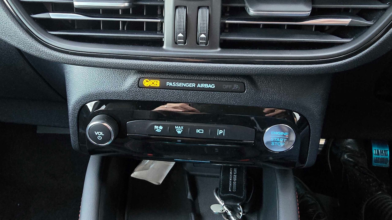 Used Ford Kuga 2025 for sale - 77827374: Photo 14