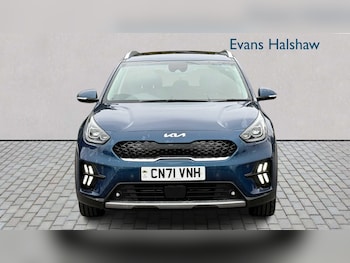 Used Kia Niro 2021 for sale - 76272144: Photo 2