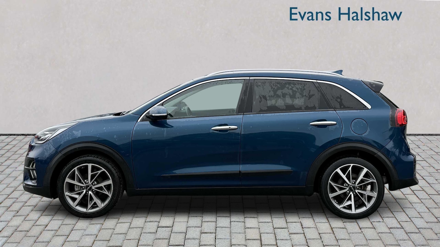 Used Kia Niro 2021 for sale - 76272144: Photo 4