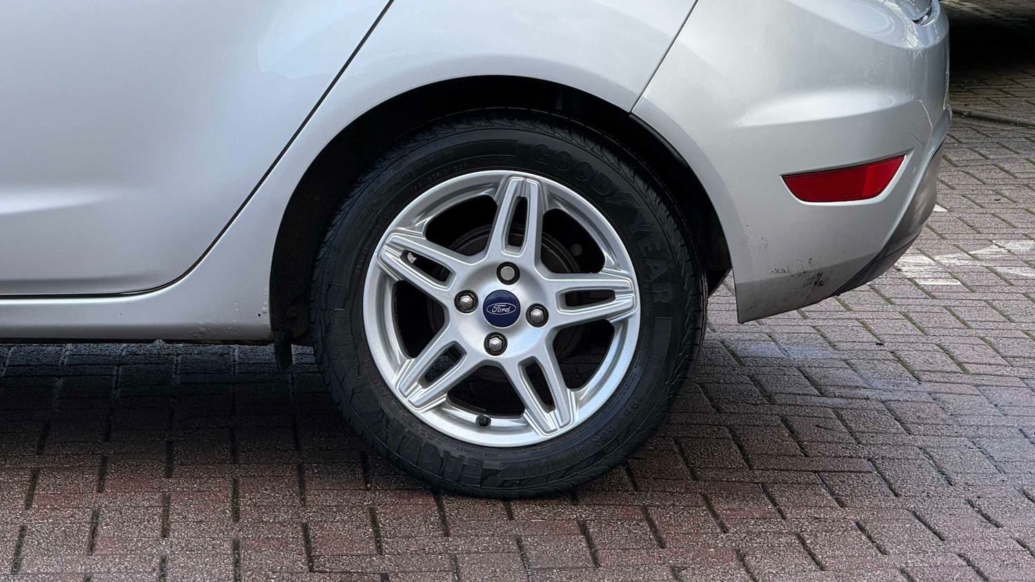 Used Ford Fiesta 2014 for sale - 77178908: Photo 12