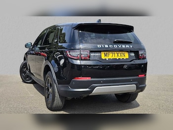 Used Land Rover Discovery Sport 2021 for sale - 75566510: Photo