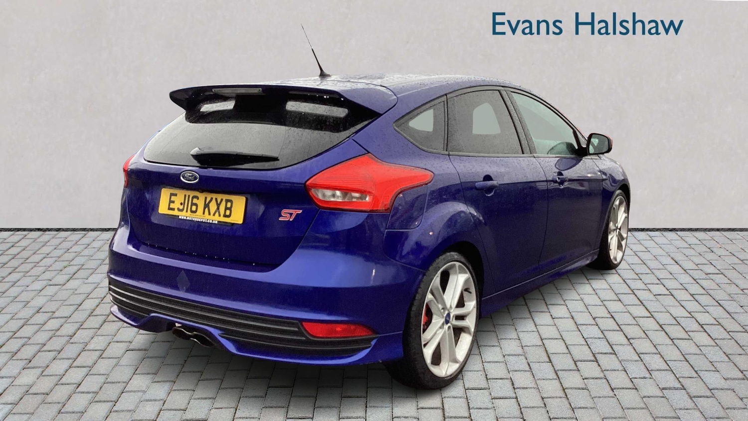 Used Ford Focus 2016 for sale - 77282020: Photo 3