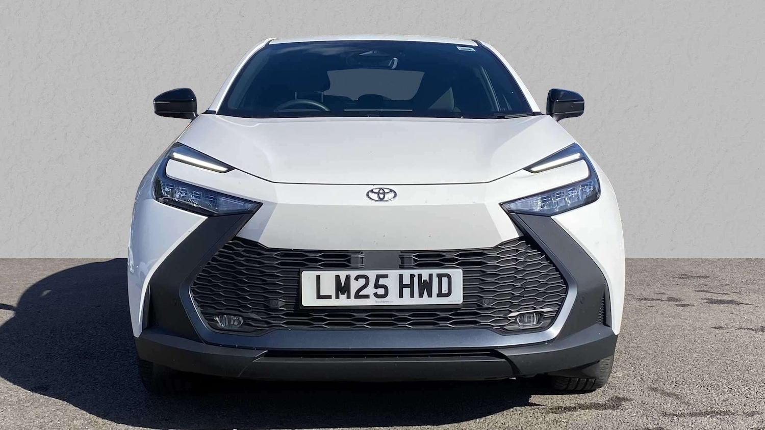 Used Toyota C-HR 2025 for sale - 75981240: Photo 3