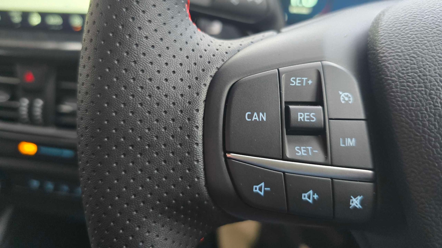 Used Ford Focus 2025 for sale - 77134756: Photo 13