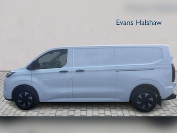 Used Ford E-Transit Custom 2025 for sale - 79215494: Photo