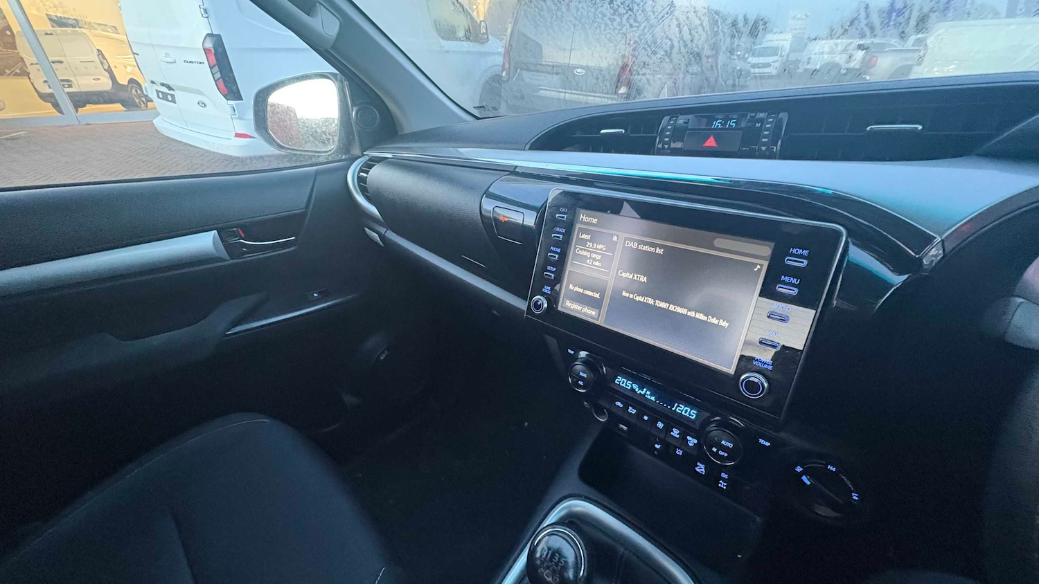 Used Toyota Hilux for sale - 77239926: Photo 12