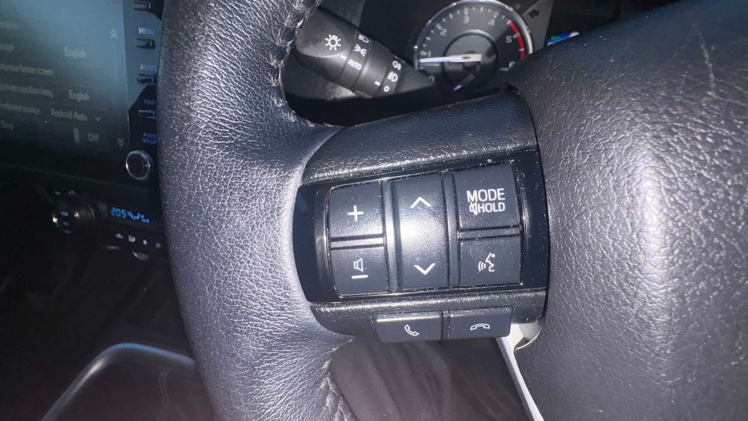 Used Toyota Hilux for sale - 77239926: Photo 15