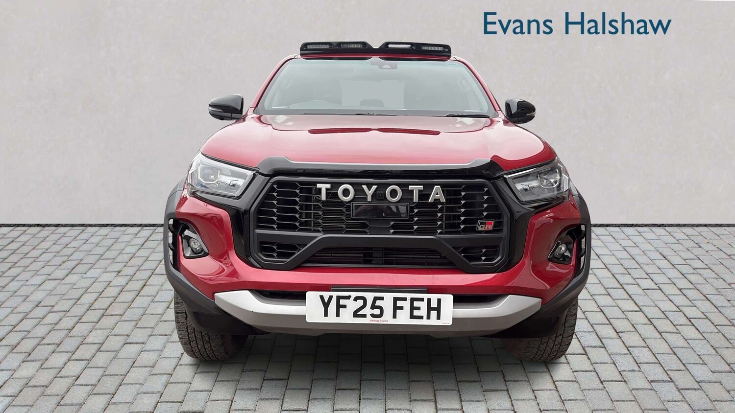 Used Toyota Hilux 2025 for sale - 77811051: Photo 4