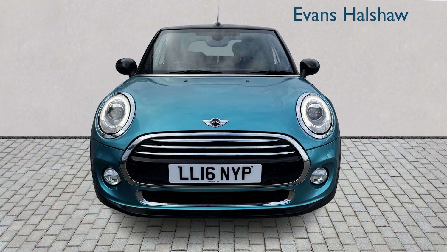 Used MINI Convertible 2016 for sale - 77726802: Photo 4