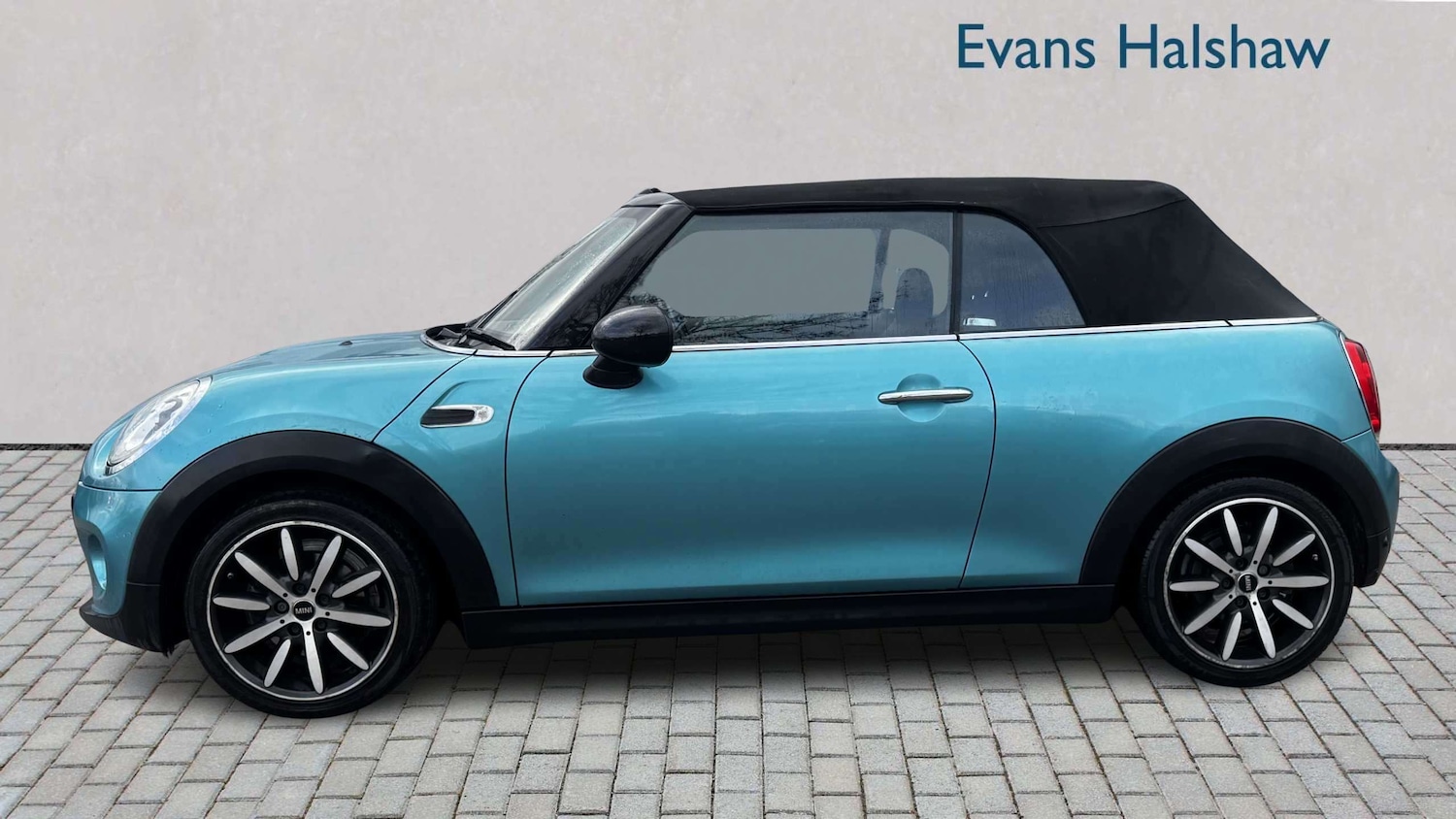 Used MINI Convertible 2016 for sale - 77726802: Photo 6