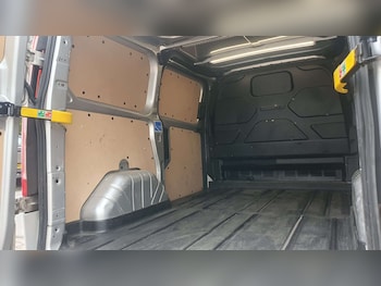 Used Ford Transit Custom 2022 for sale - 76170097: Photo