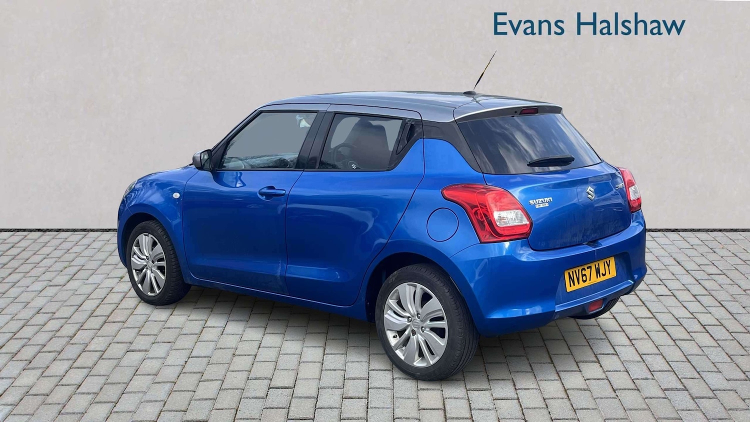 Used Suzuki Swift 2018 for sale - 78090114: Photo 2