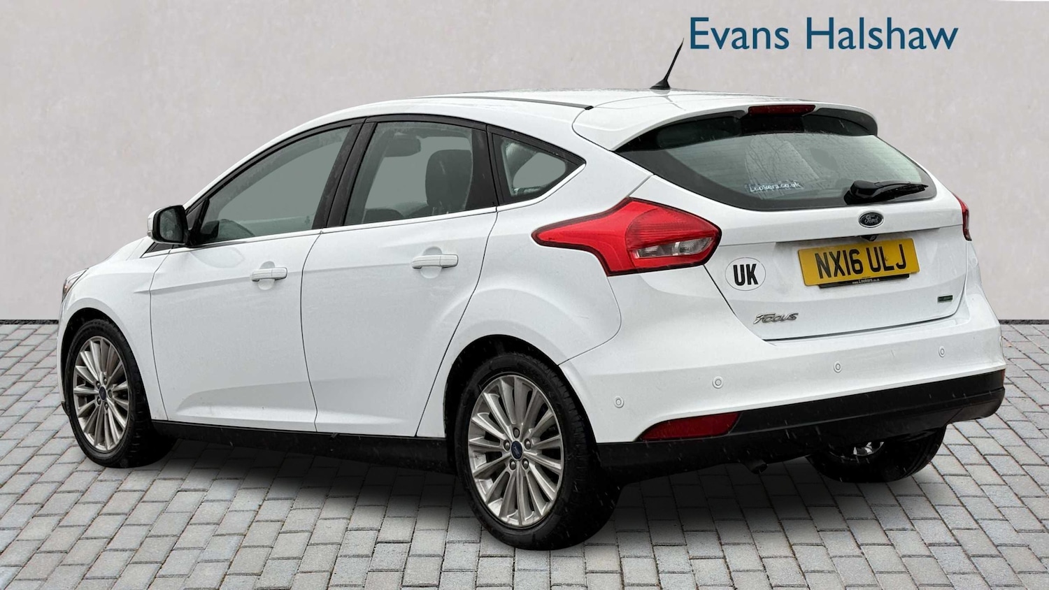 Used Ford Focus 2016 for sale - 77389679: Photo 2