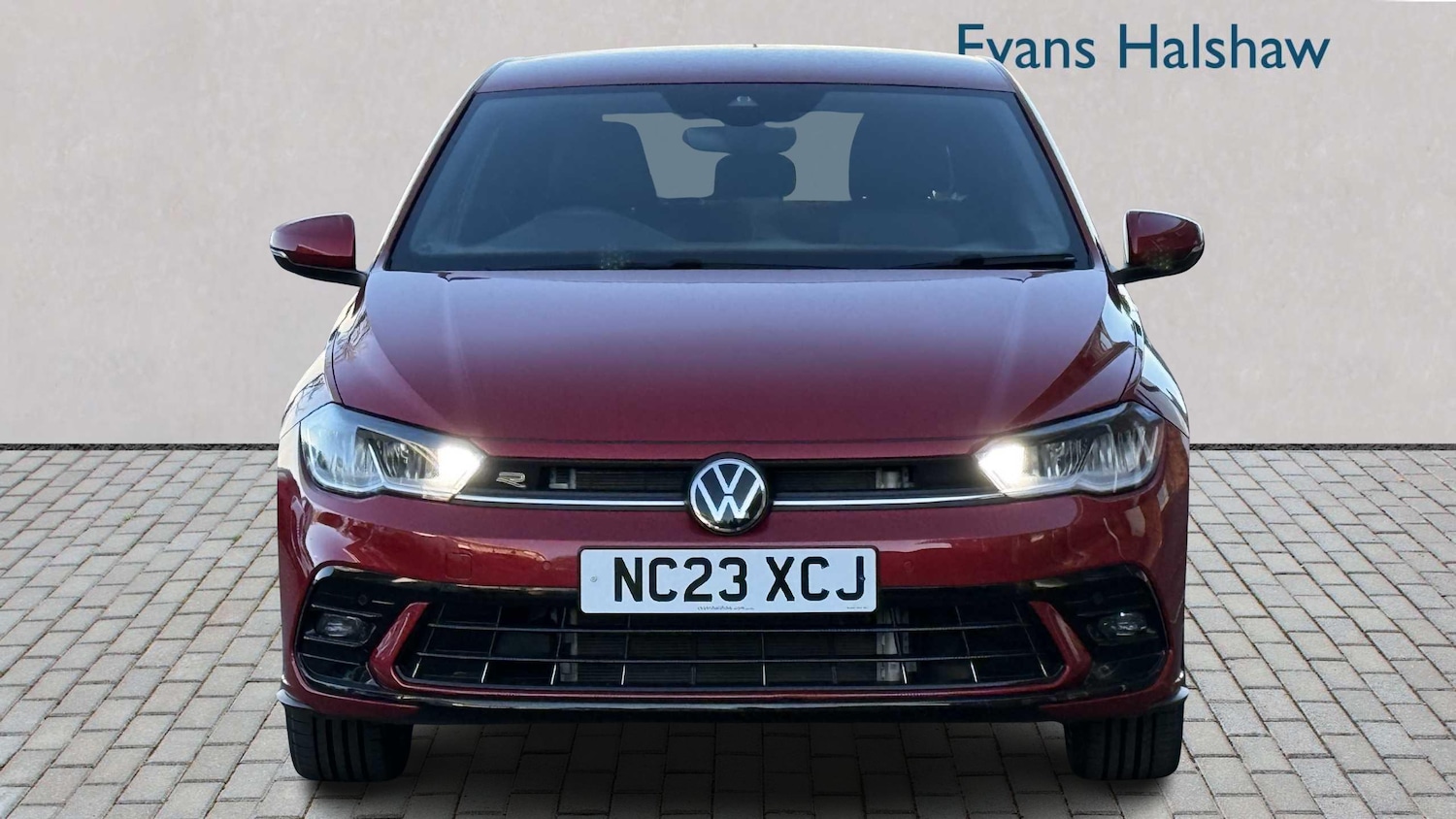 Used Volkswagen Polo 2023 for sale - 77093296: Photo 2