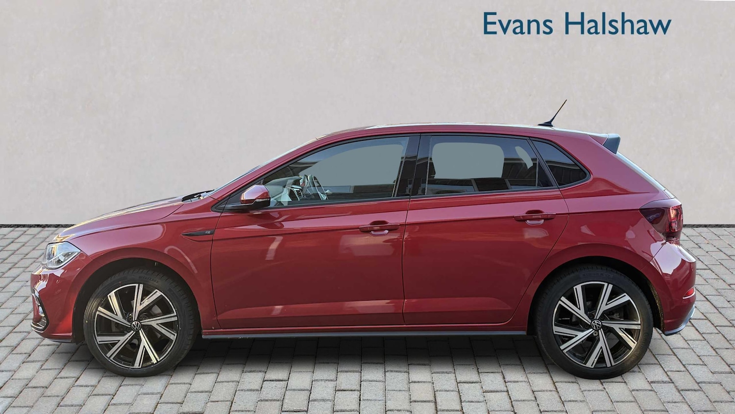 Used Volkswagen Polo 2023 for sale - 77093296: Photo 4