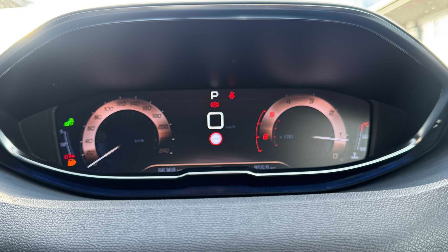 Used Peugeot 3008 2019 for sale - 77886213: Photo 8