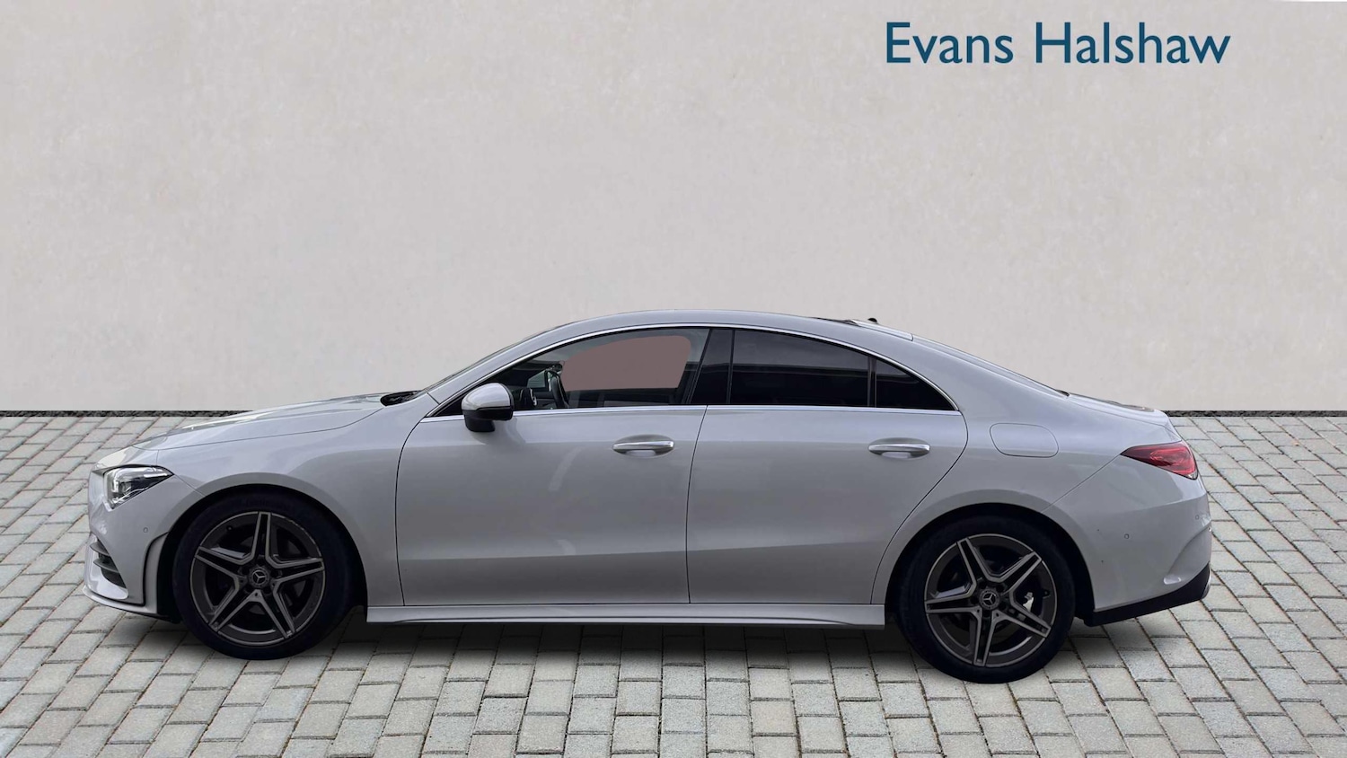 Used Mercedes-Benz CLA 2020 for sale - 76928999: Photo 4