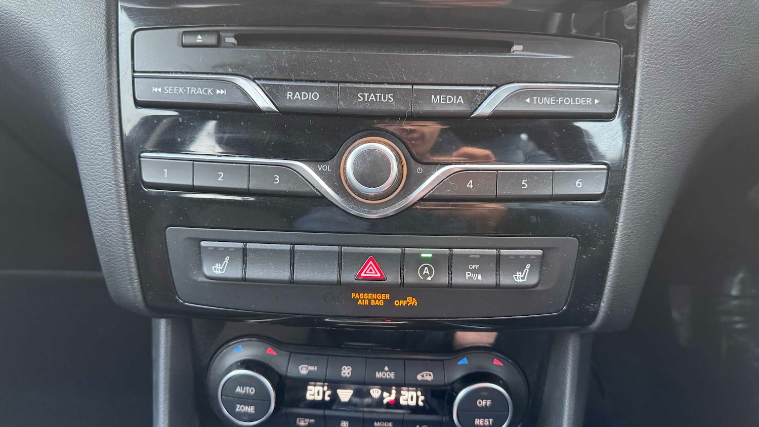 Used Infiniti Q30 2018 for sale - 76705213: Photo 15