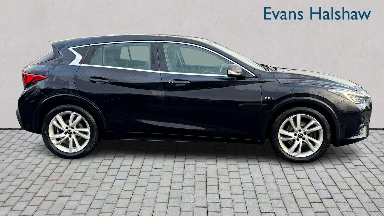 Used Infiniti Q30 2018 for sale - 76705213: Photo 8