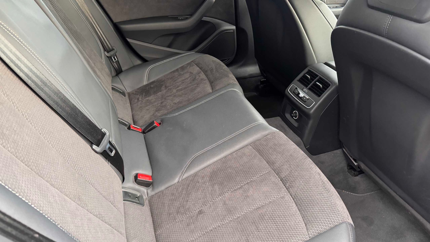 Used Audi A4 2019 for sale - 76842948: Photo 13