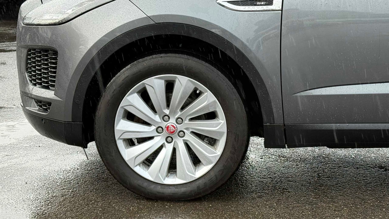 Used Jaguar E-Pace 2018 for sale - 76576019: Photo 11