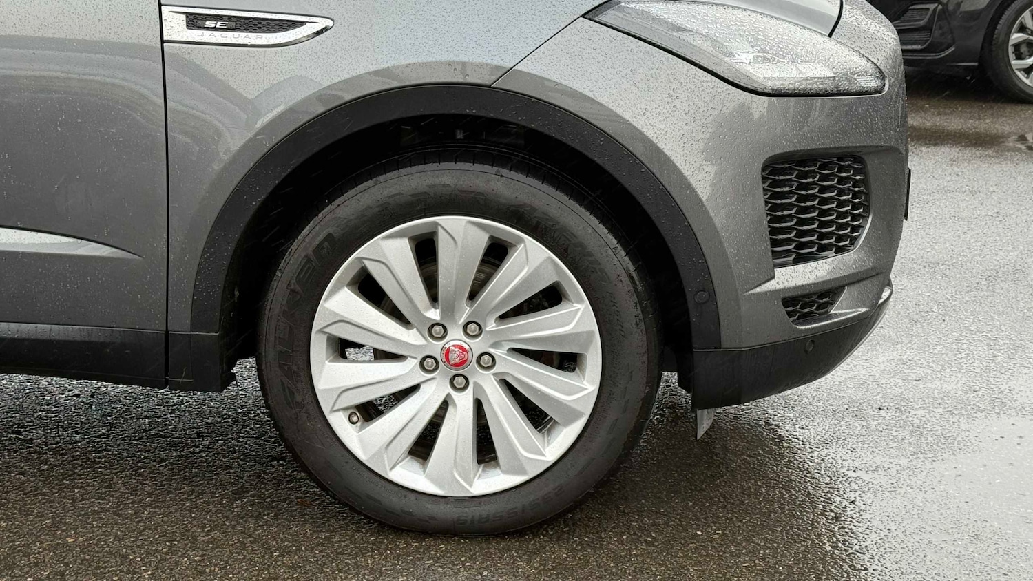 Used Jaguar E-Pace 2018 for sale - 76576019: Photo 13