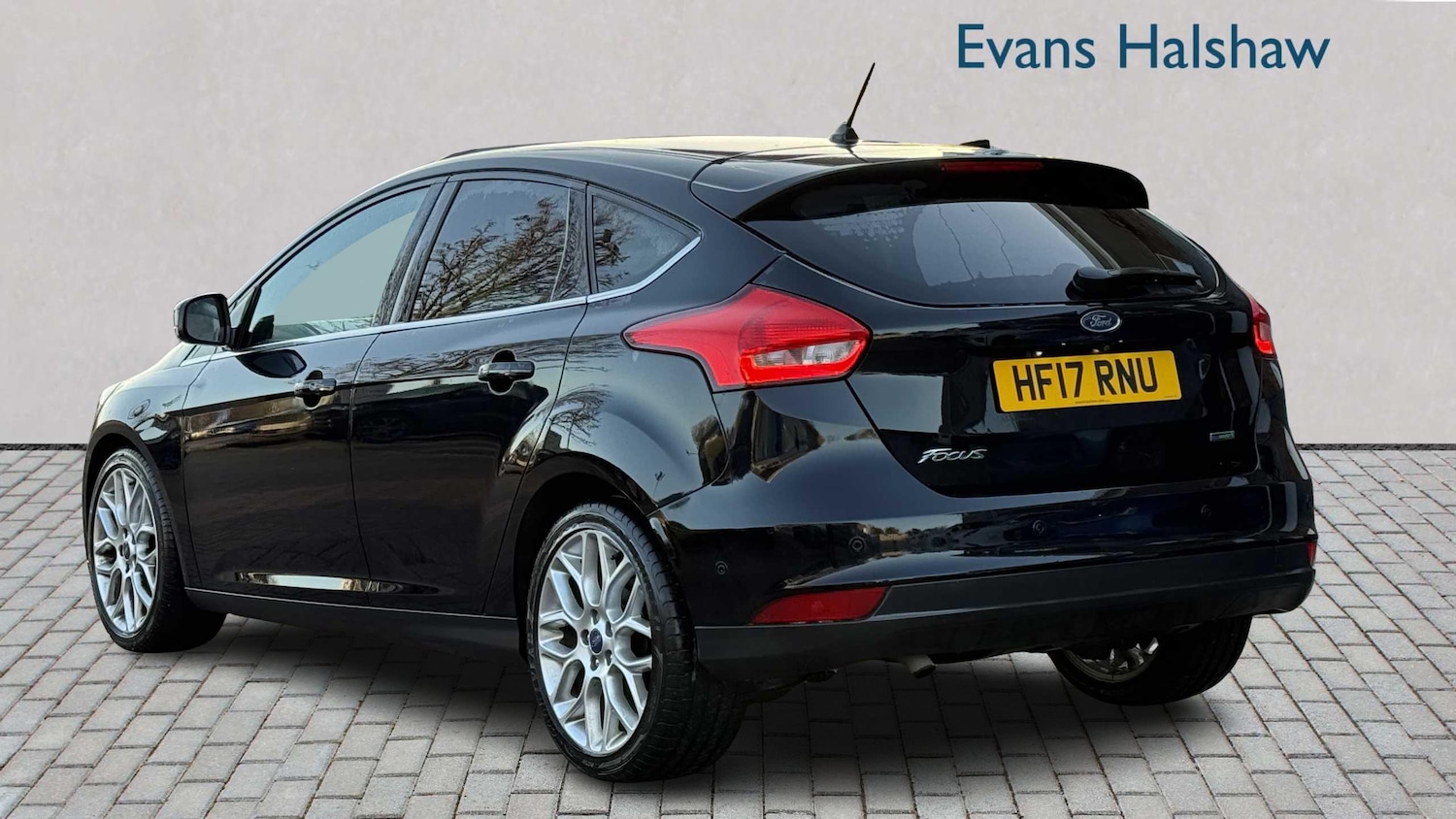 Used Ford Focus 2017 for sale - 76789265: Photo 5