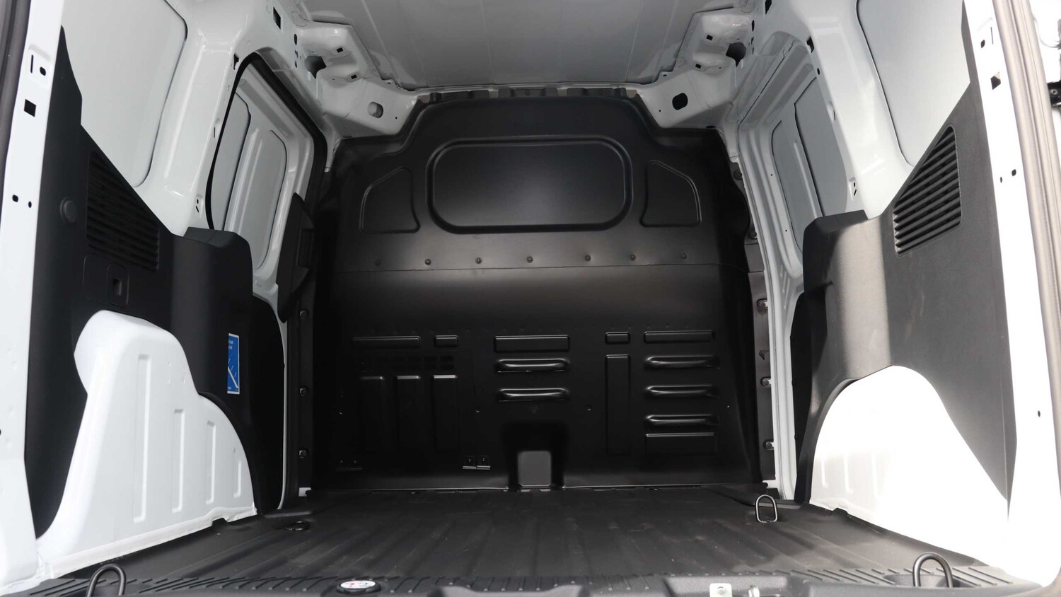 Used Ford E-Transit Courier for sale - 76218328: Photo 16