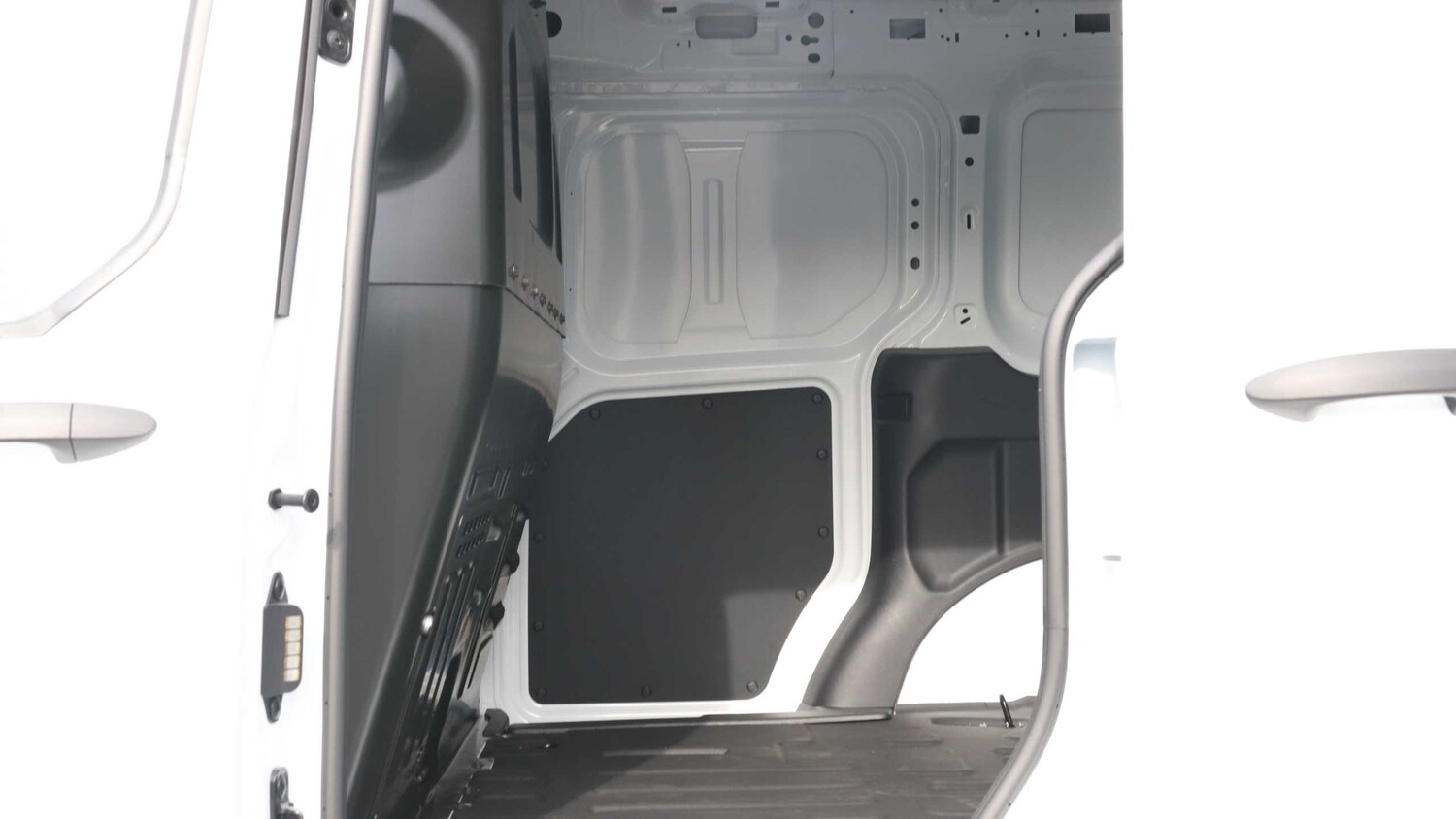 Used Ford E-Transit Courier for sale - 76218328: Photo 19