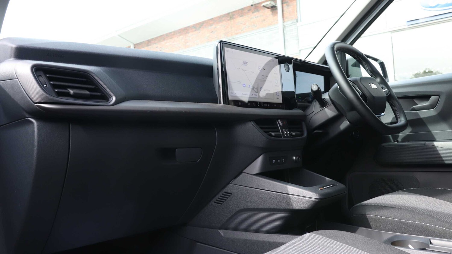 Used Ford E-Transit Courier for sale - 76218328: Photo 25