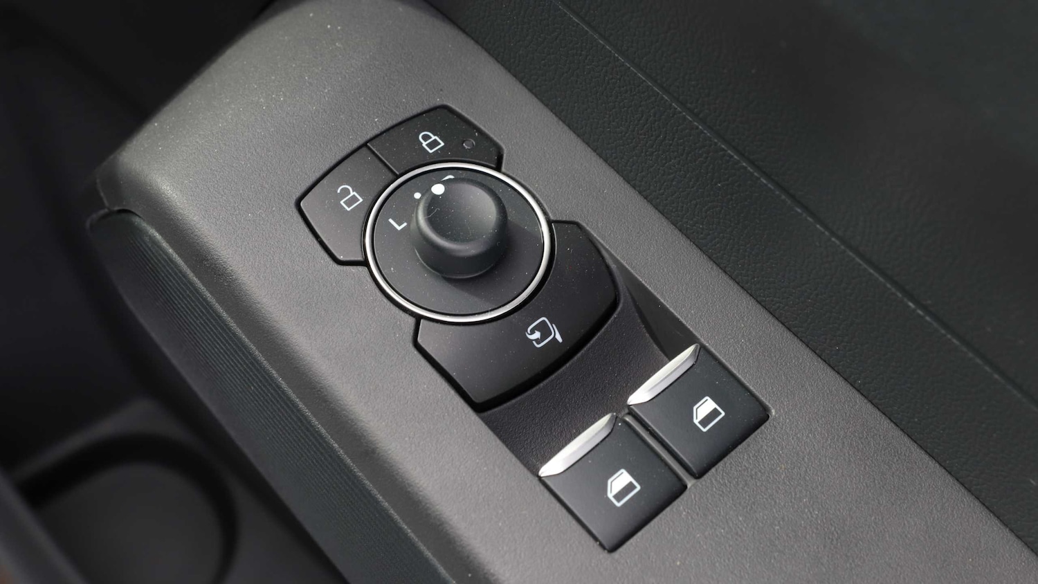 Used Ford E-Transit Courier for sale - 76218328: Photo 31