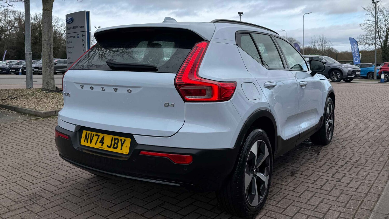 Used Volvo XC40 2024 for sale - 77711201: Photo 10