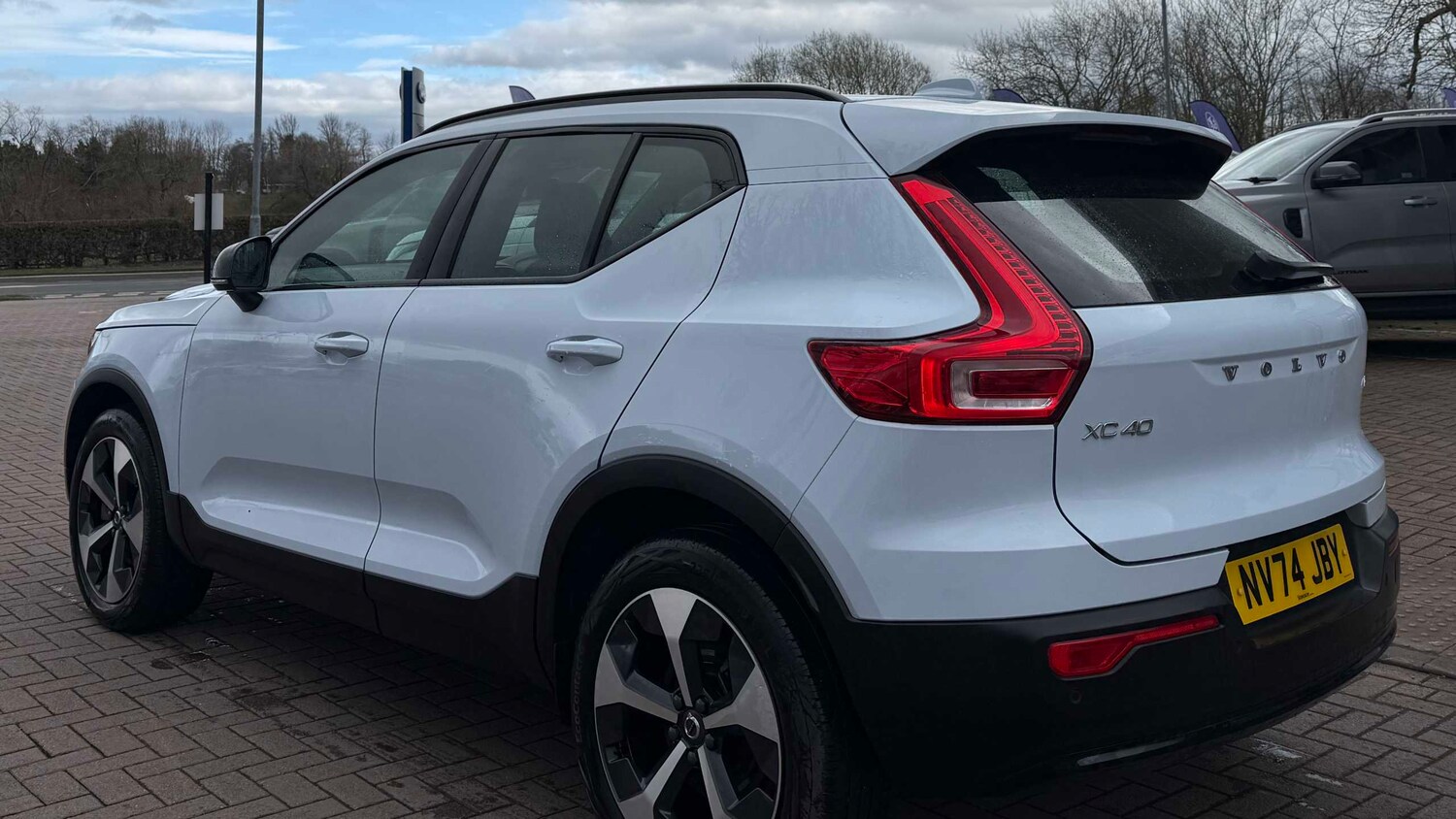 Used Volvo XC40 2024 for sale - 77711201: Photo 12
