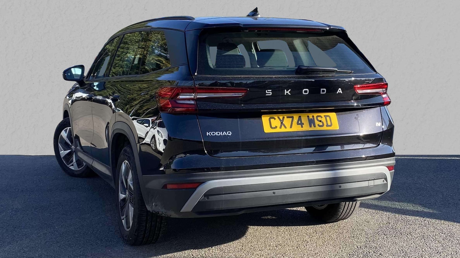 Used Skoda Kodiaq 2024 for sale - 76044999: Photo 2