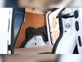 Used Ford Transit Courier 2023 for sale - 75981424: Photo