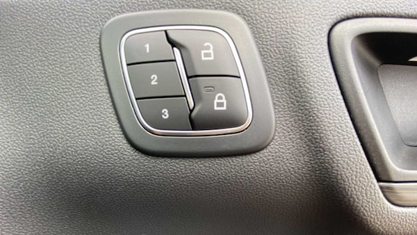 Used Ford Kuga 2025 for sale - 75603896: Photo 24