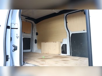 Used Peugeot Expert 2023 for sale - 77995960: Photo