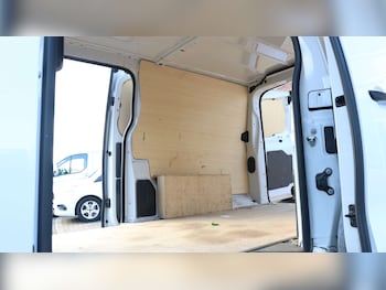 Used Peugeot Expert 2023 for sale - 77995960: Photo