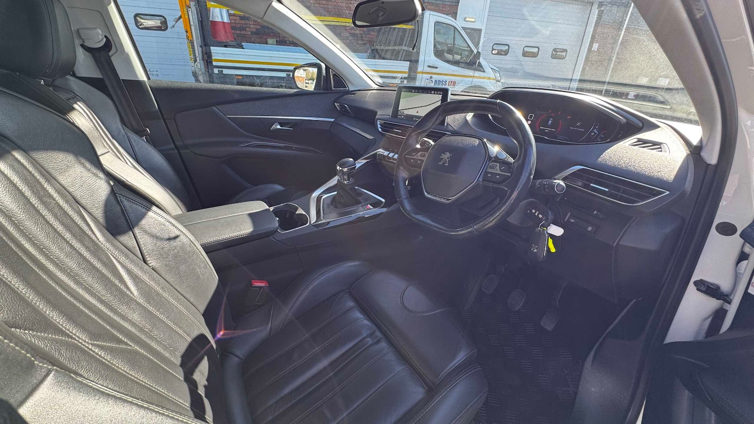 Used Peugeot 3008 2019 for sale - 77928665: Photo 10