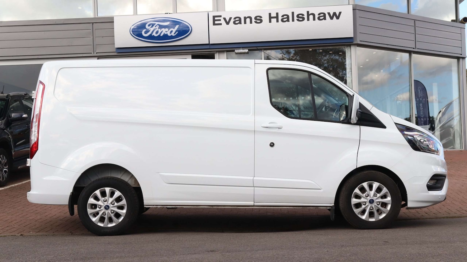 Used Ford Transit Custom 2023 for sale - 76789424: Photo 6