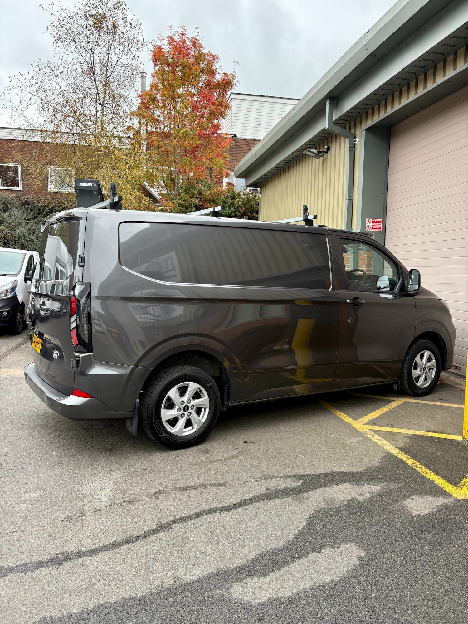 Used Ford Transit Custom 2024 for sale - 76289155: Photo 11