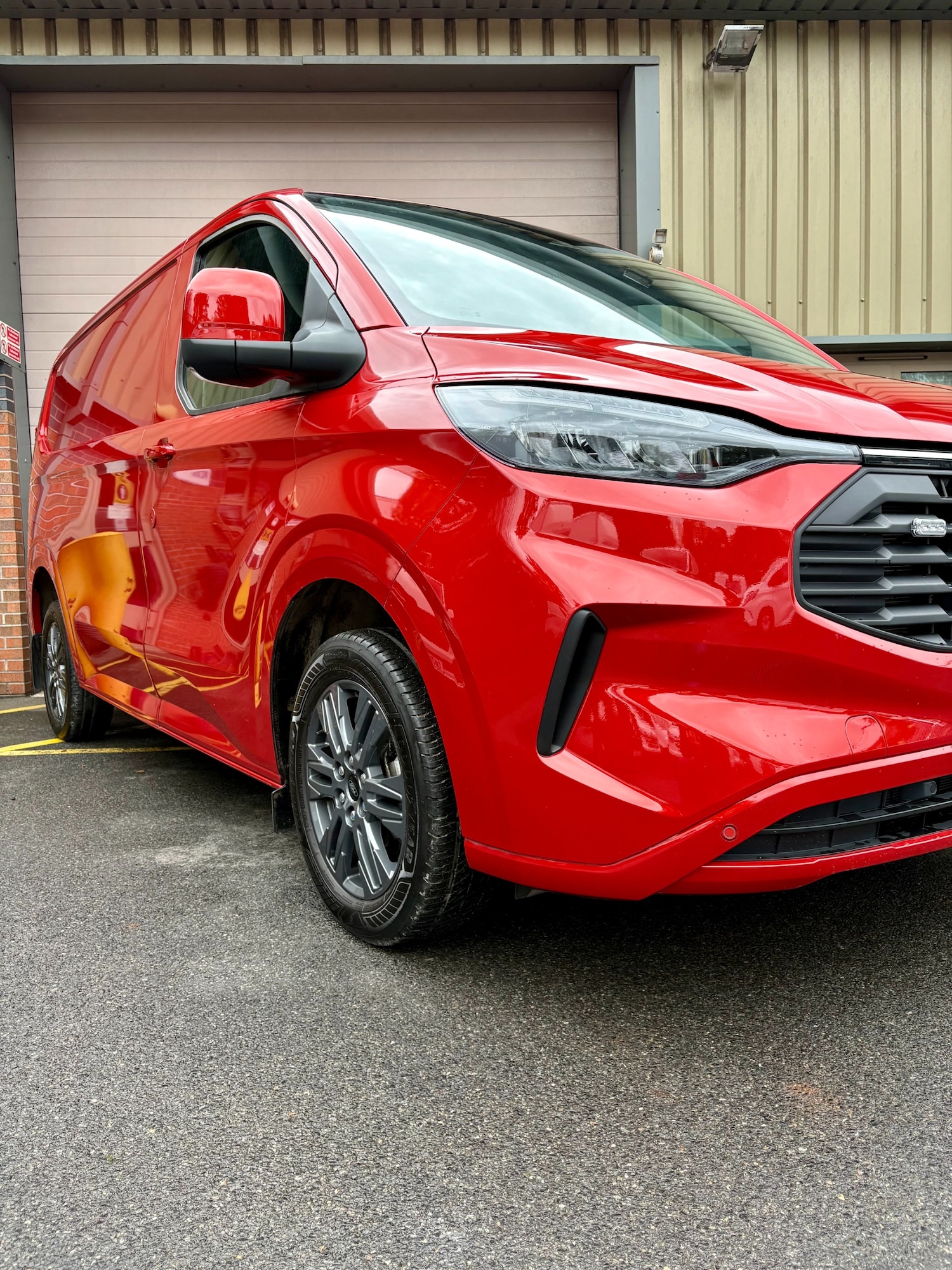 Used Ford Transit Custom 2025 for sale - 76128038: Photo 4