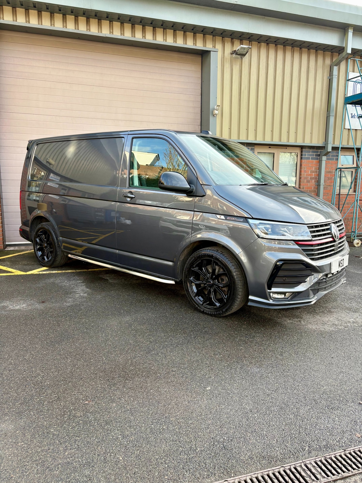 Used Volkswagen Transporter 2023 for sale - 77403607: Photo 2